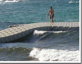 pontile galleggiante 