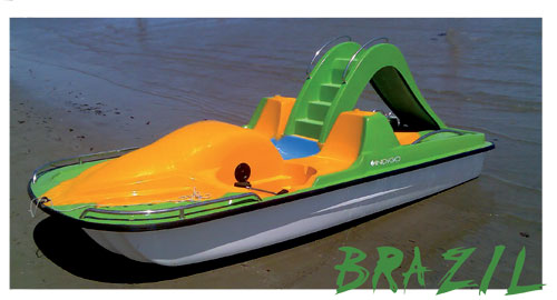 pedalo' indigo barca a pedali bandiera brasiliana